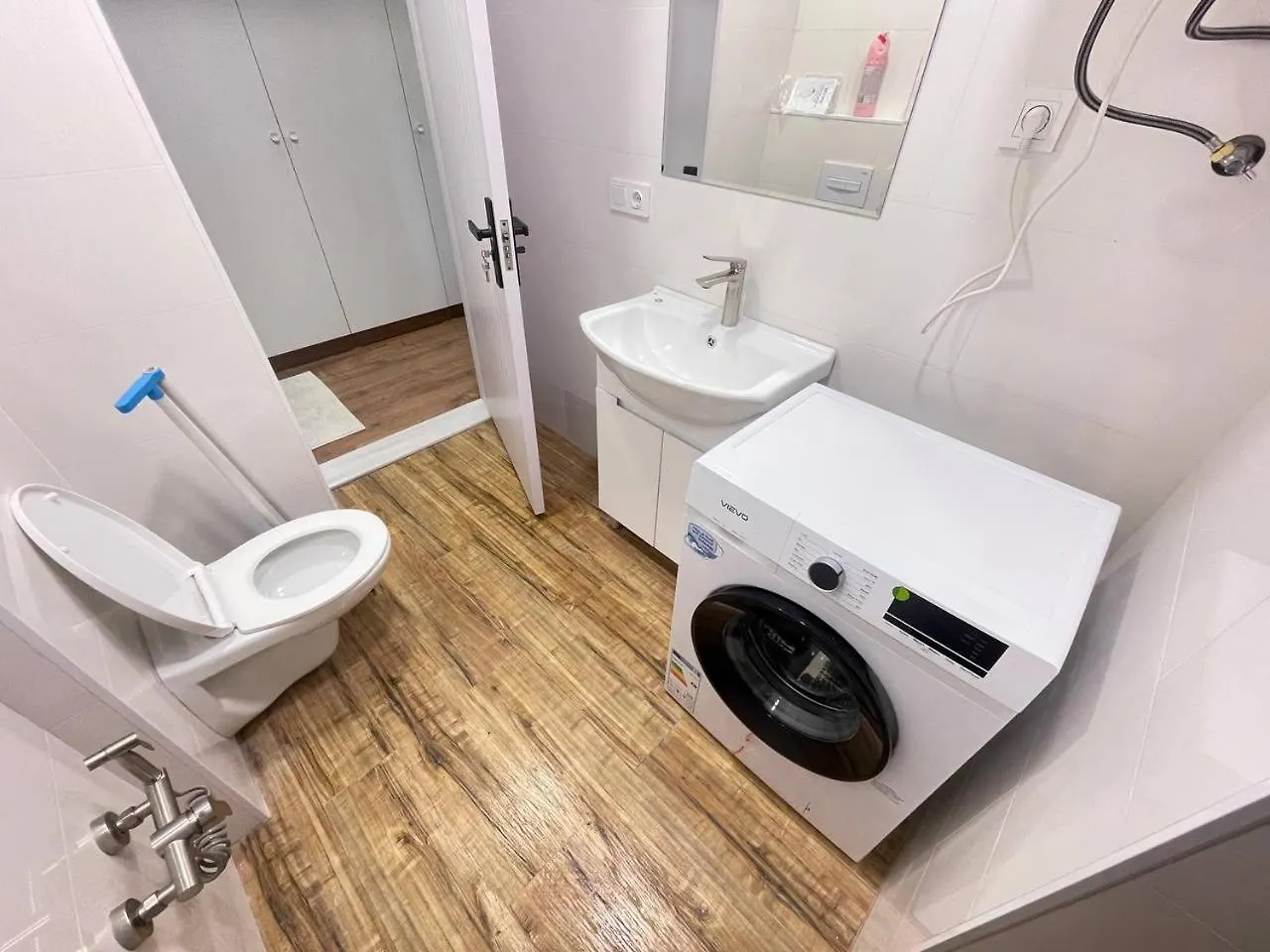 White Tower Apartments Batumi Gruzja