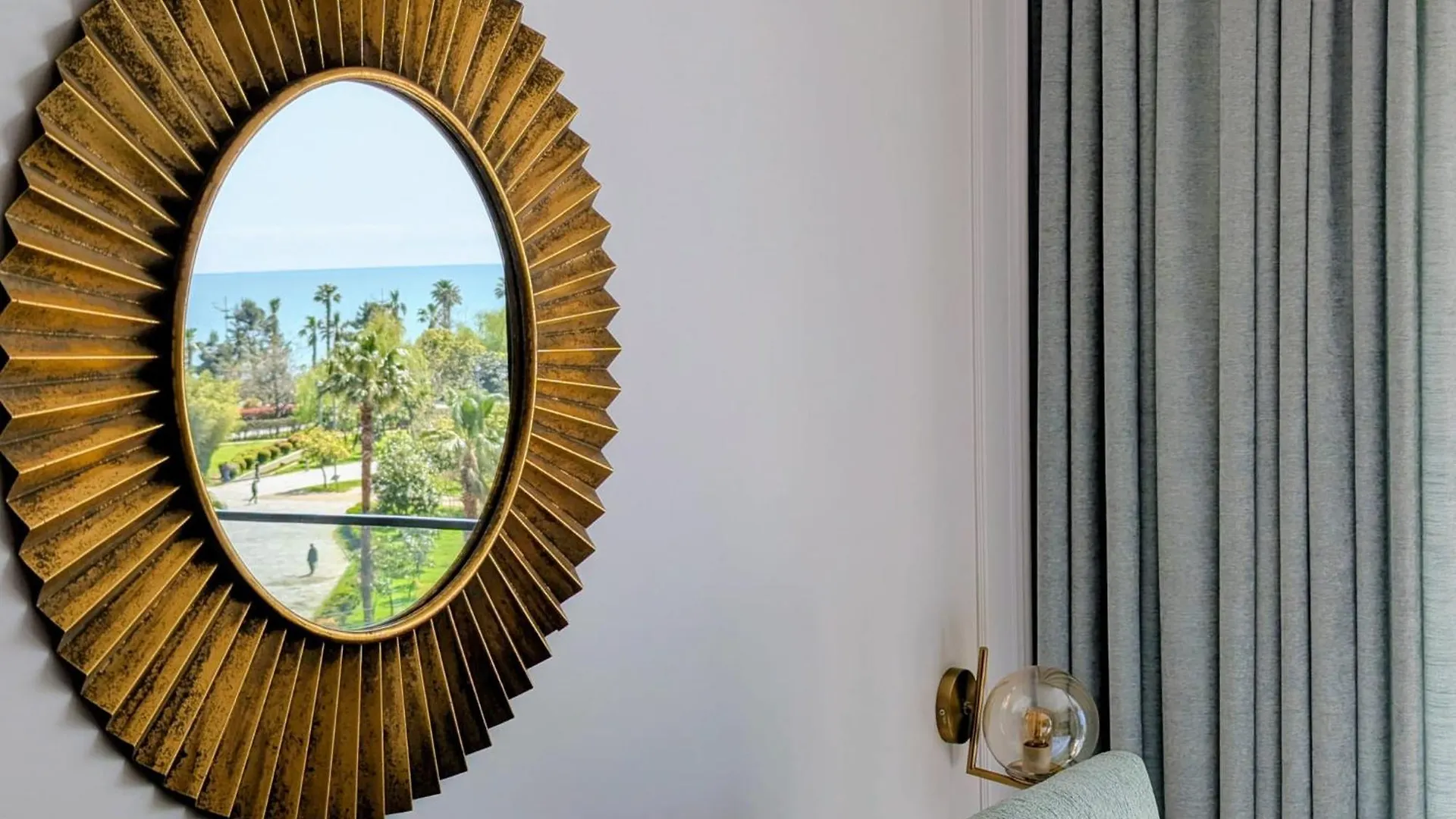 באטומי White Tower Apartments גאורגיה