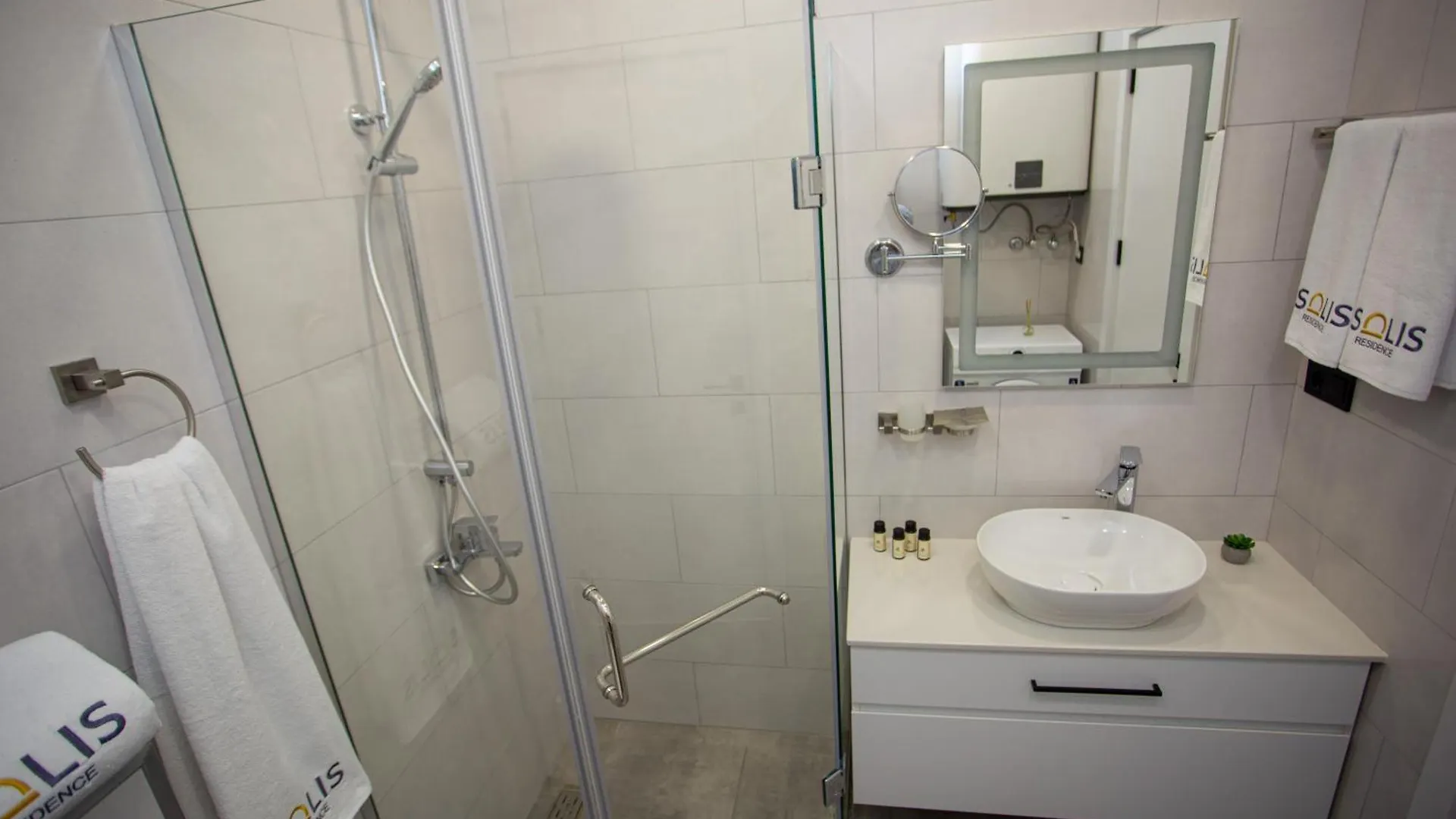 White Tower Apartments Batumi