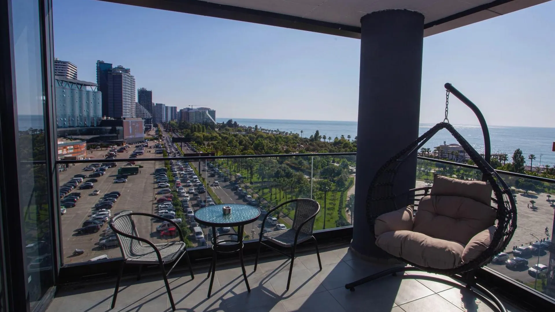 White Tower Apartments Batumi 0*,  Gruzja